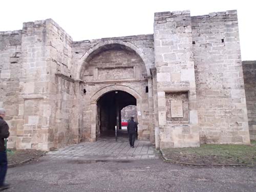 Stadsportarna var imponerande monument från det Ottomanska rikets dagar, men tyvärr blev det en DNF på denna plats.