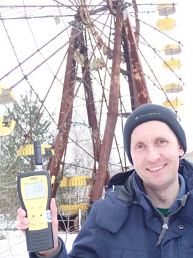 Hallén mäter strålning!