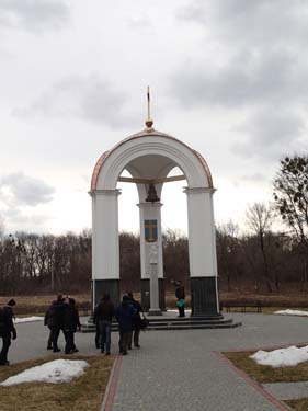 300 år efter slaget restes detta monument.