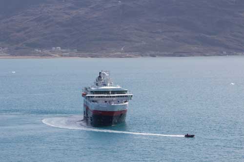 Färd tillbaka till MS Fram.