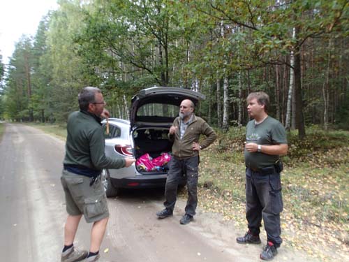 Paus på en skogsväg, Monway berättar med inlevelse om sina senaste burkupplevelser!