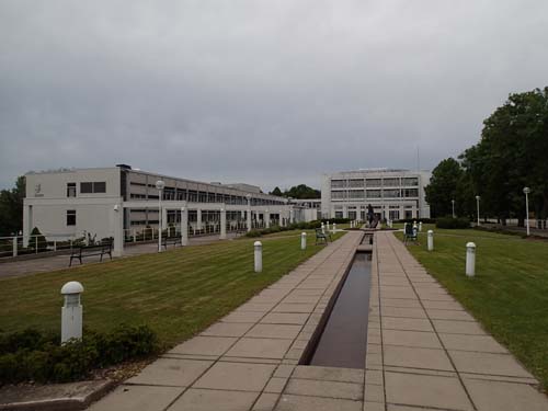 Självstyrelsegården