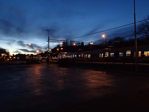 Vid Floda station