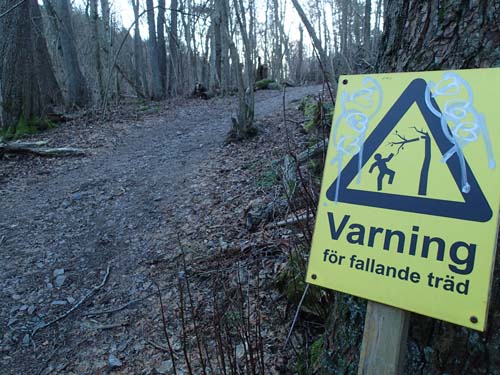 Änggården är en farlig plats...