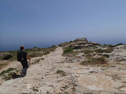 På väg till en bronsåldersbosättning.