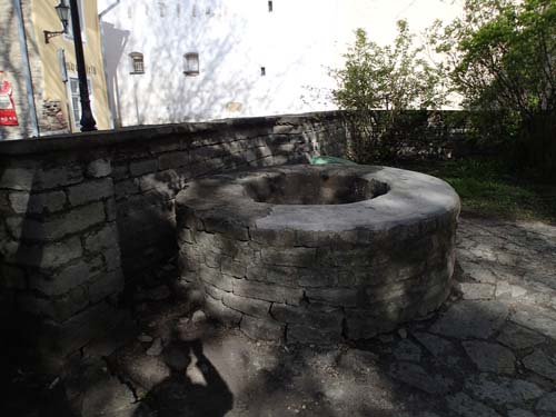 Kan här finnas en burk?