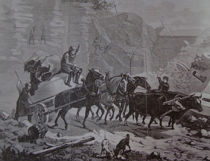 Bilden är hämtad från Ny Illustrerad tidning och visar det tunga och farliga arbetet med att föra kvarnstenarna från kvarnstensgruvan.