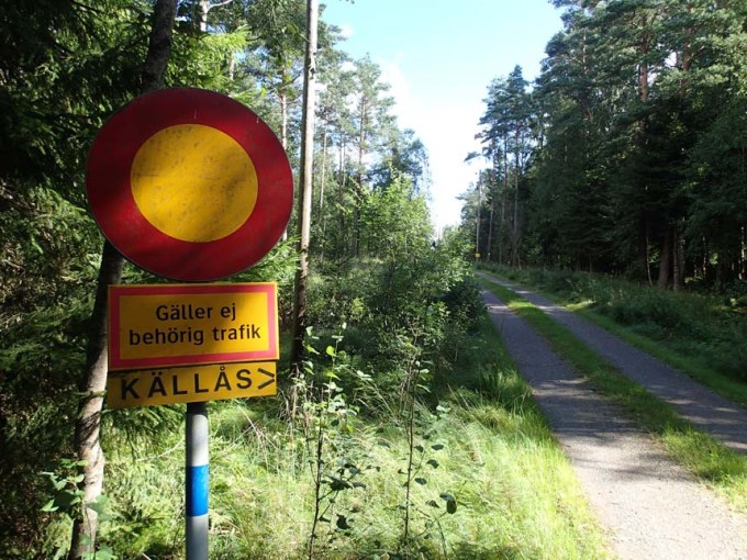 Vägen borde benämnas Halléns väg!