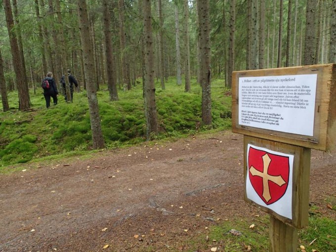 Pilgrimerna avviker från den breda vägen!